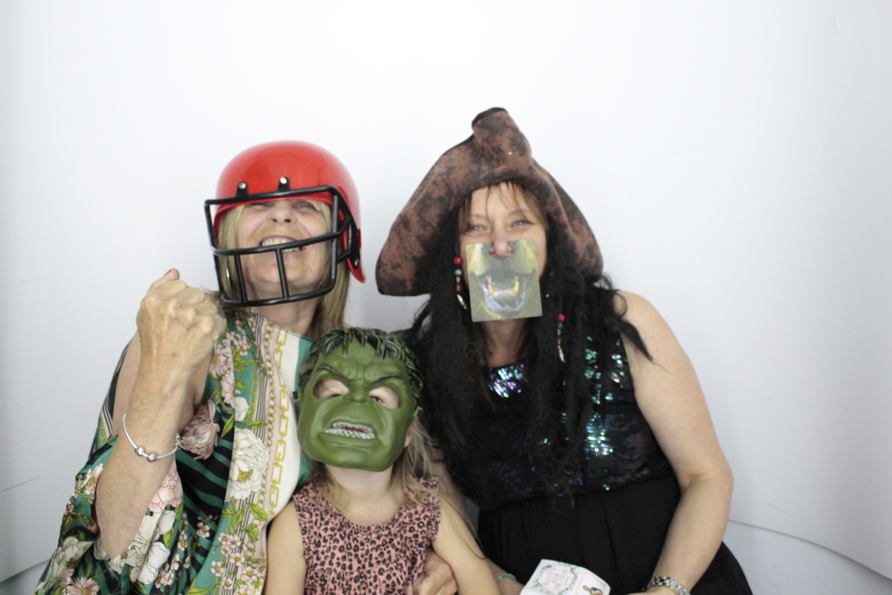 Mandy's 60th  Birthday Party | View more photos from the event at gallery.myphotoboothexperience.co.uk/u/MyPhotoBoothExperienceLtd/Mandys-60th-Birthday-Party